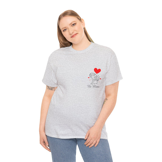Dog Mom Tee – Cute Puppy Heart Graphic T-Shirt