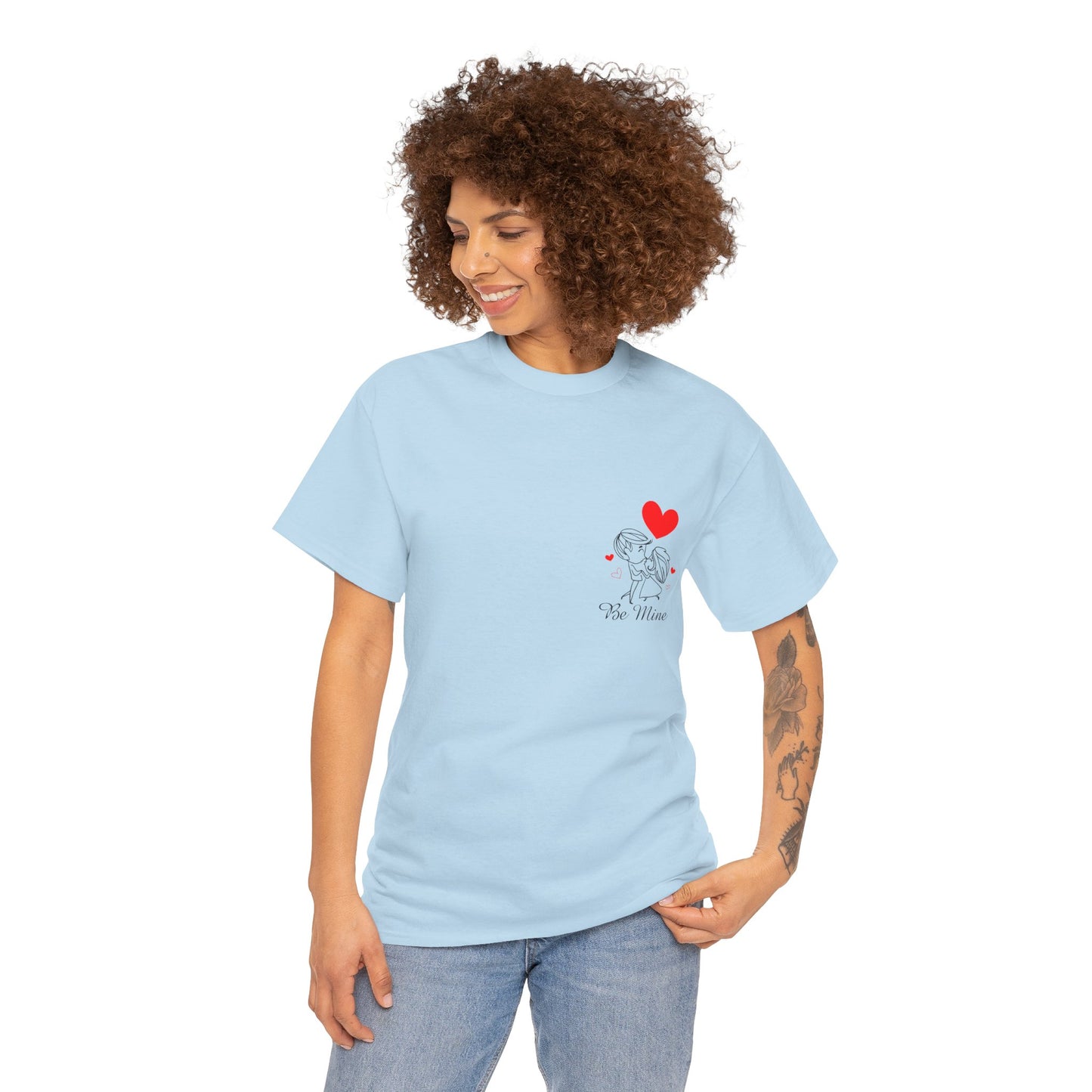 Dog Mom Tee – Cute Puppy Heart Graphic T-Shirt