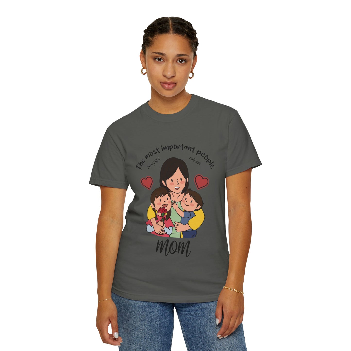 Mom Love Unisex T-Shirt | Gift for Mother's Day