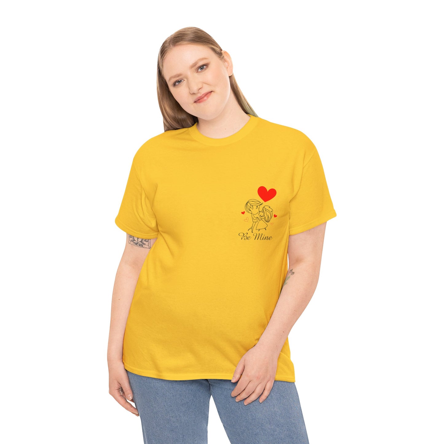 Dog Mom Tee – Cute Puppy Heart Graphic T-Shirt
