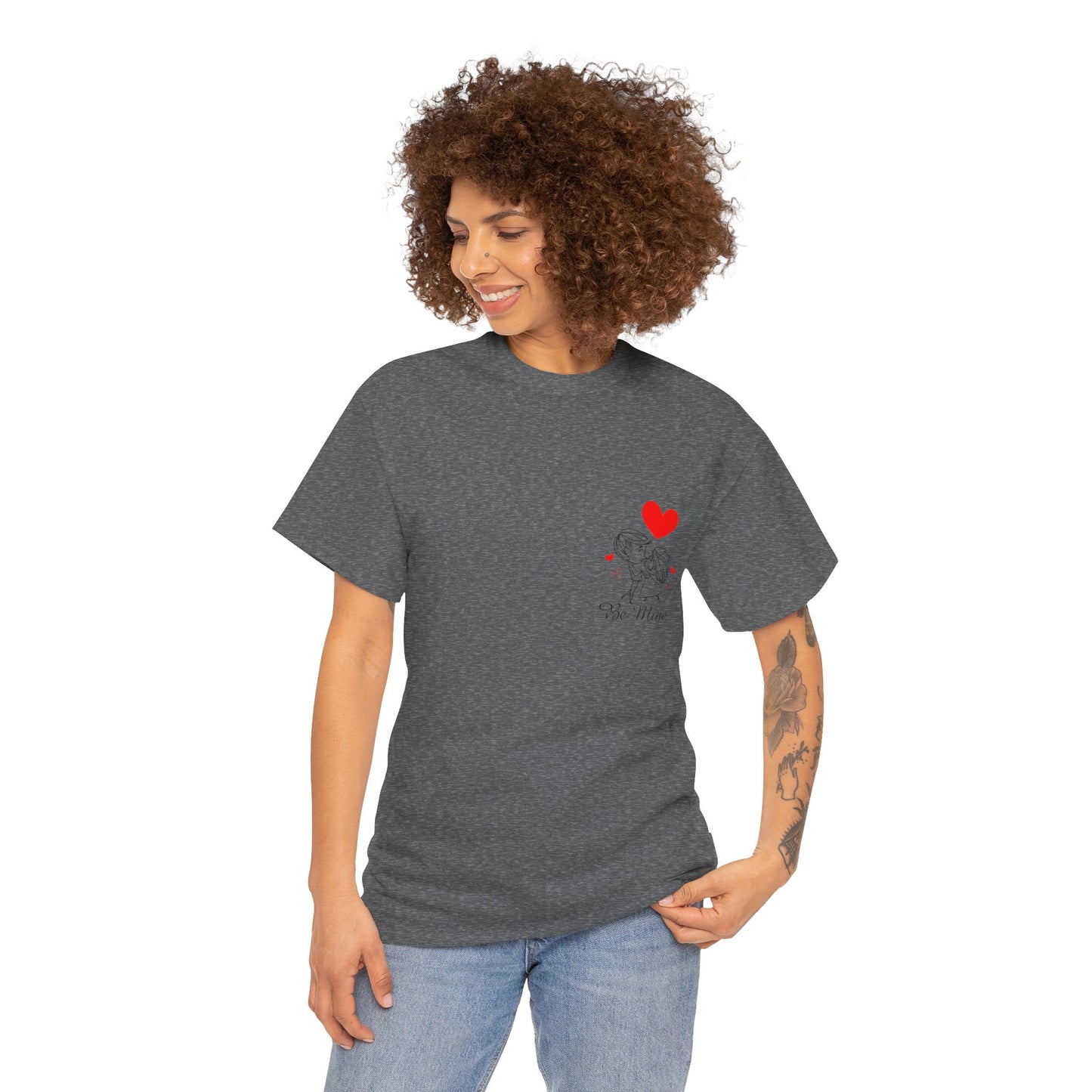 Dog Mom Tee – Cute Puppy Heart Graphic T-Shirt