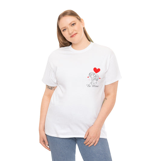 Dog Mom Tee – Cute Puppy Heart Graphic T-Shirt