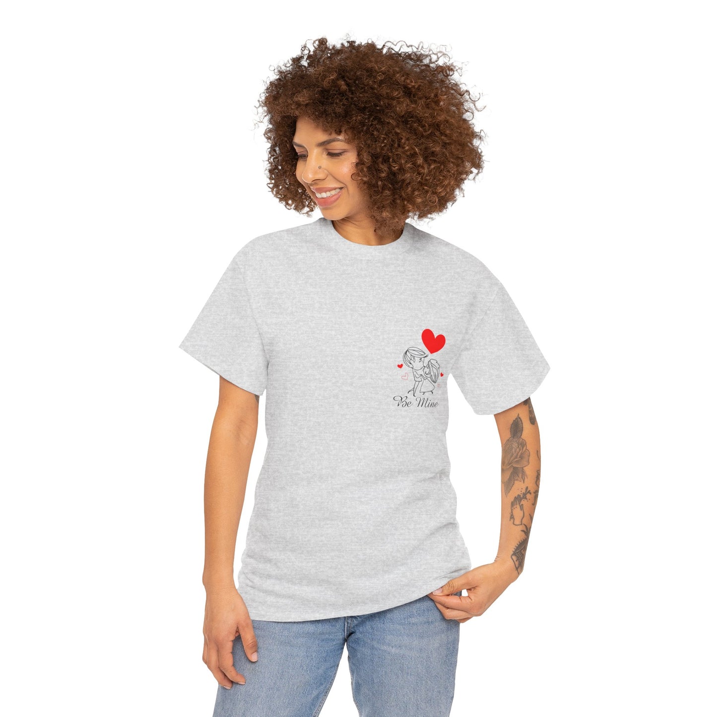 Dog Mom Tee – Cute Puppy Heart Graphic T-Shirt