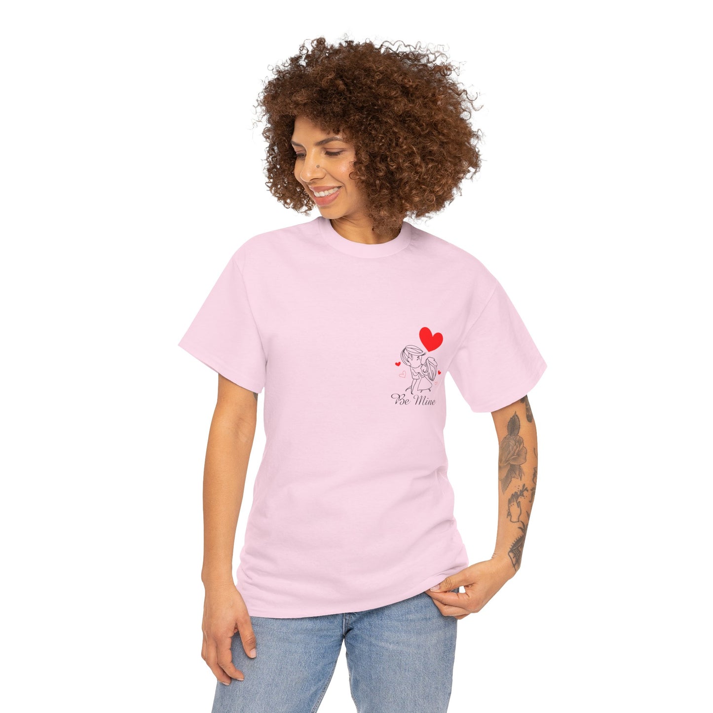 Dog Mom Tee – Cute Puppy Heart Graphic T-Shirt
